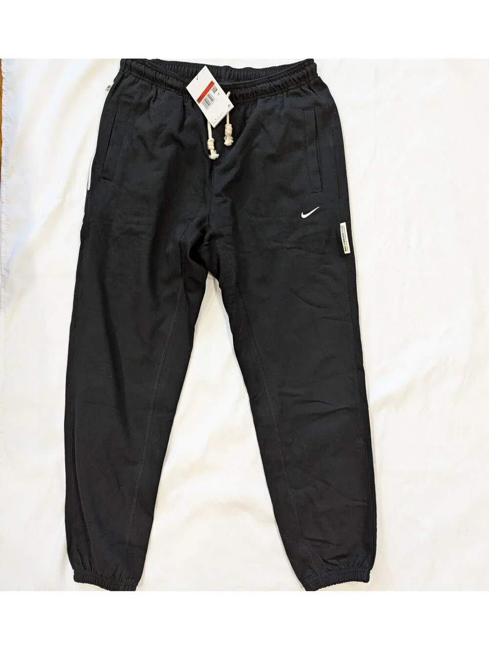 Nike Dri-FIT Standard Issue Men’s Pants – Black, Size L(Asia XL)